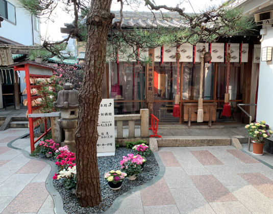 壱比賣神社の本殿.png